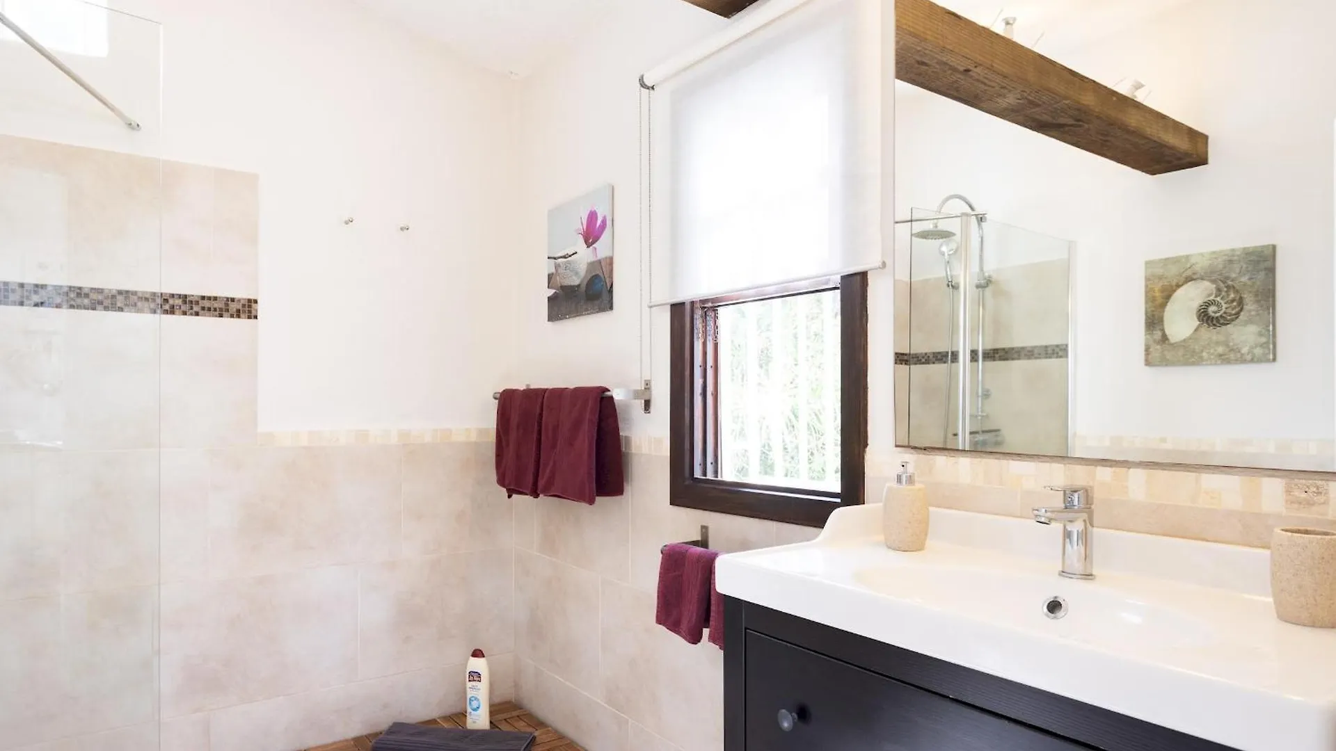 Home2Book Charming Cottage Juanita, Among Avocados La Orotava