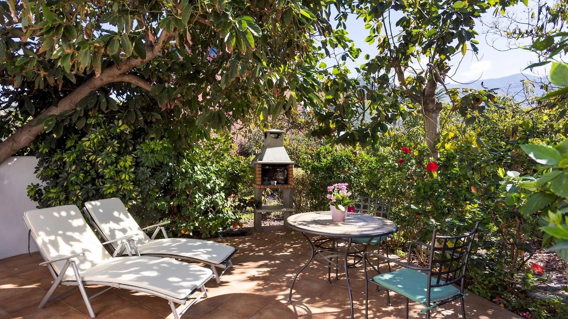 Home2Book Charming Cottage Juanita, Among Avocados La Orotava 0*,